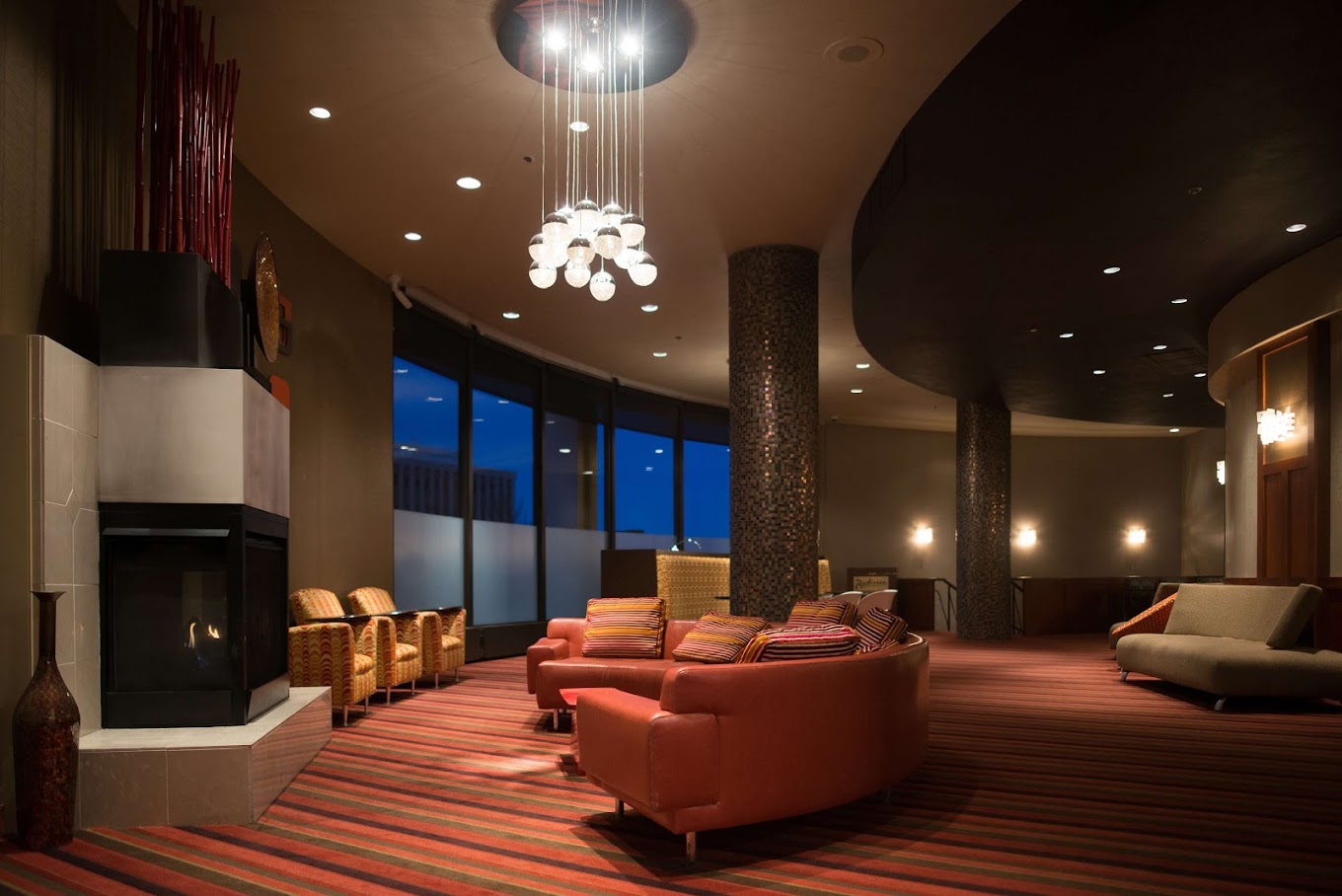 Radisson Hotel Duluth-Harborview Lobby
