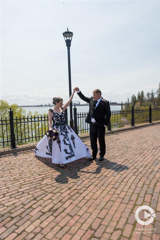 Celebrate love in Duluth MN at the Rose Garden