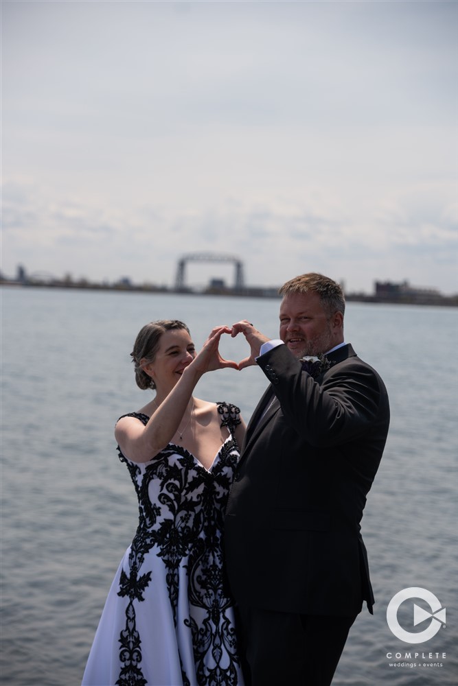 Why couples choose Duluth MN for destination weddings